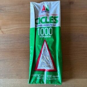 NWT vintage Mystic Christmas tree icicles 1000 silver strands USA